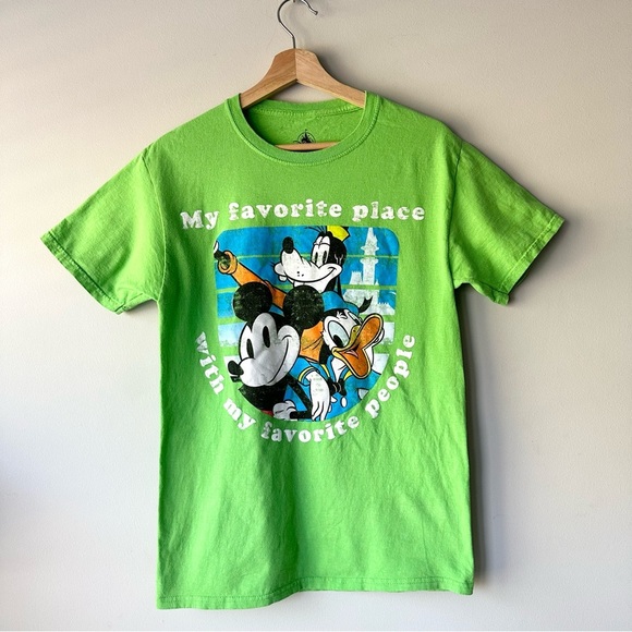 Disney “My favorite place with my favorite people” T-Shirt - Picture 1 of 4